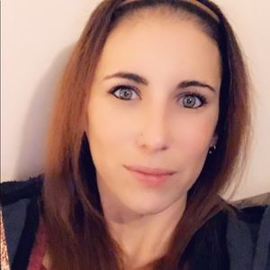 Meet your Posher, Alicia